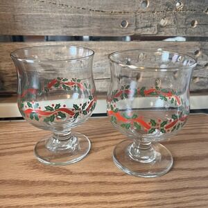 2 Arby's Christmas Holly Berry Glass Stemware Short 4.5 " 1980s Gold Rimmed vtg